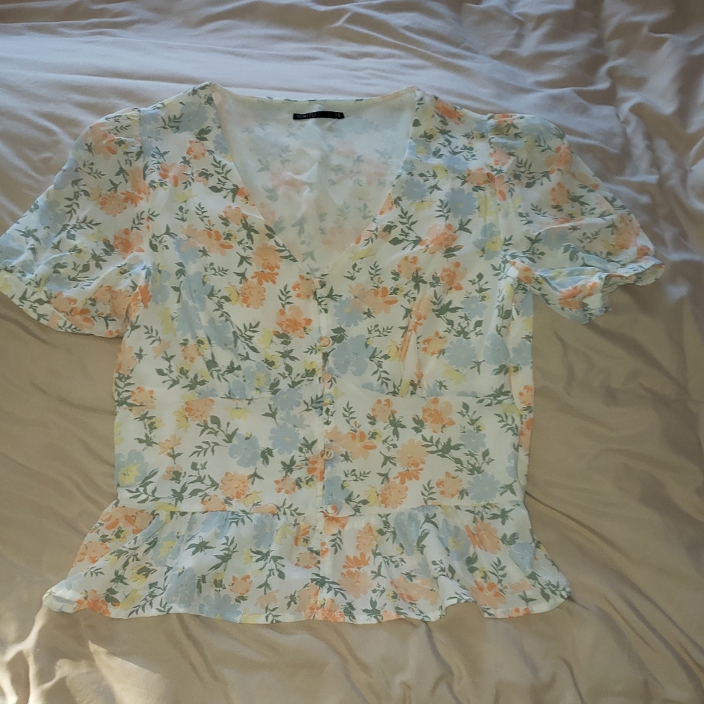 Tokito puff sleeve button front top Sz 10